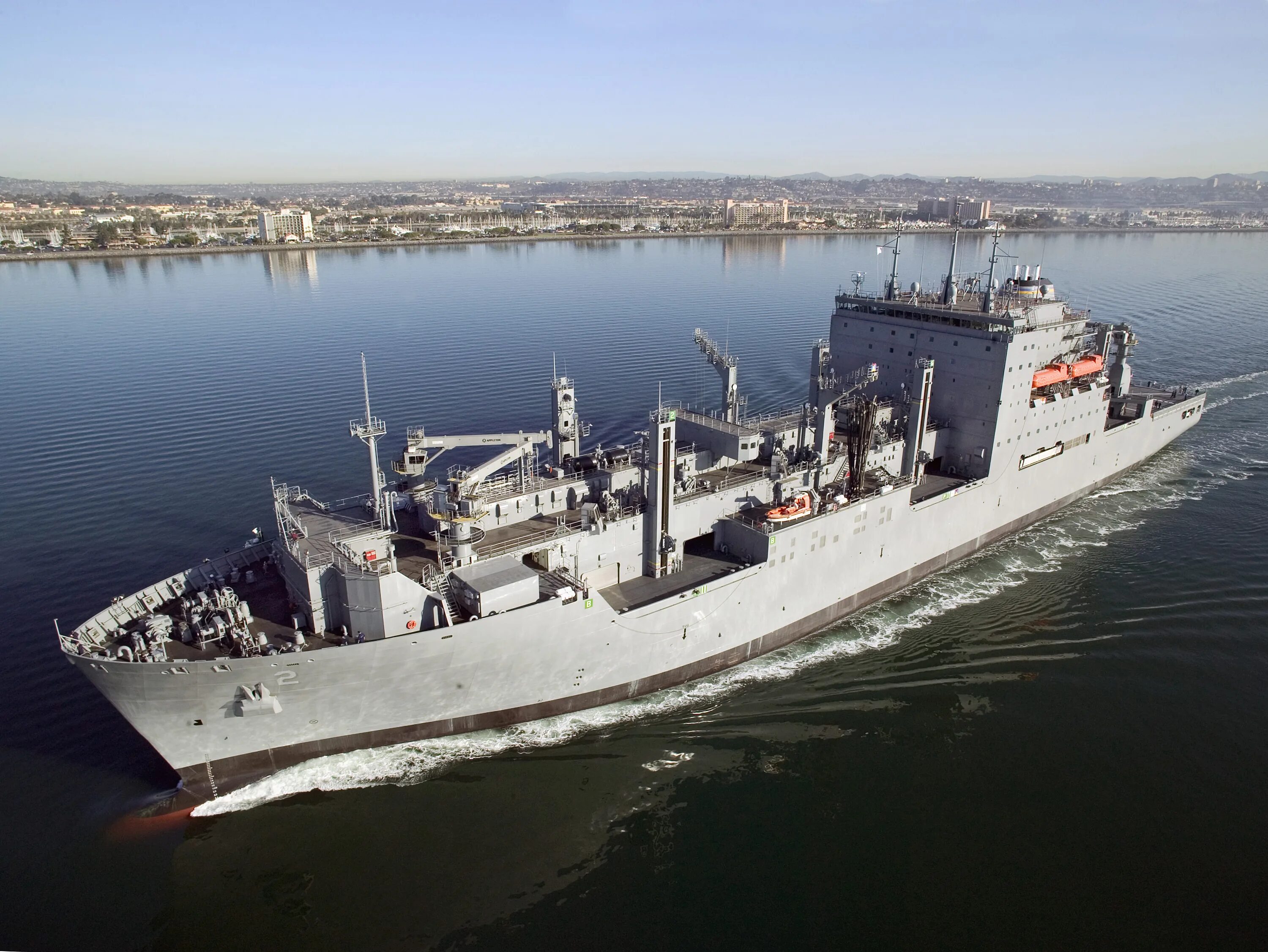 Usns lewis and clark (t-ake-1) чертежи. T ship. Корабли звездного флота star trek. Pacific warships скриншоты. Корабль кик адонис.