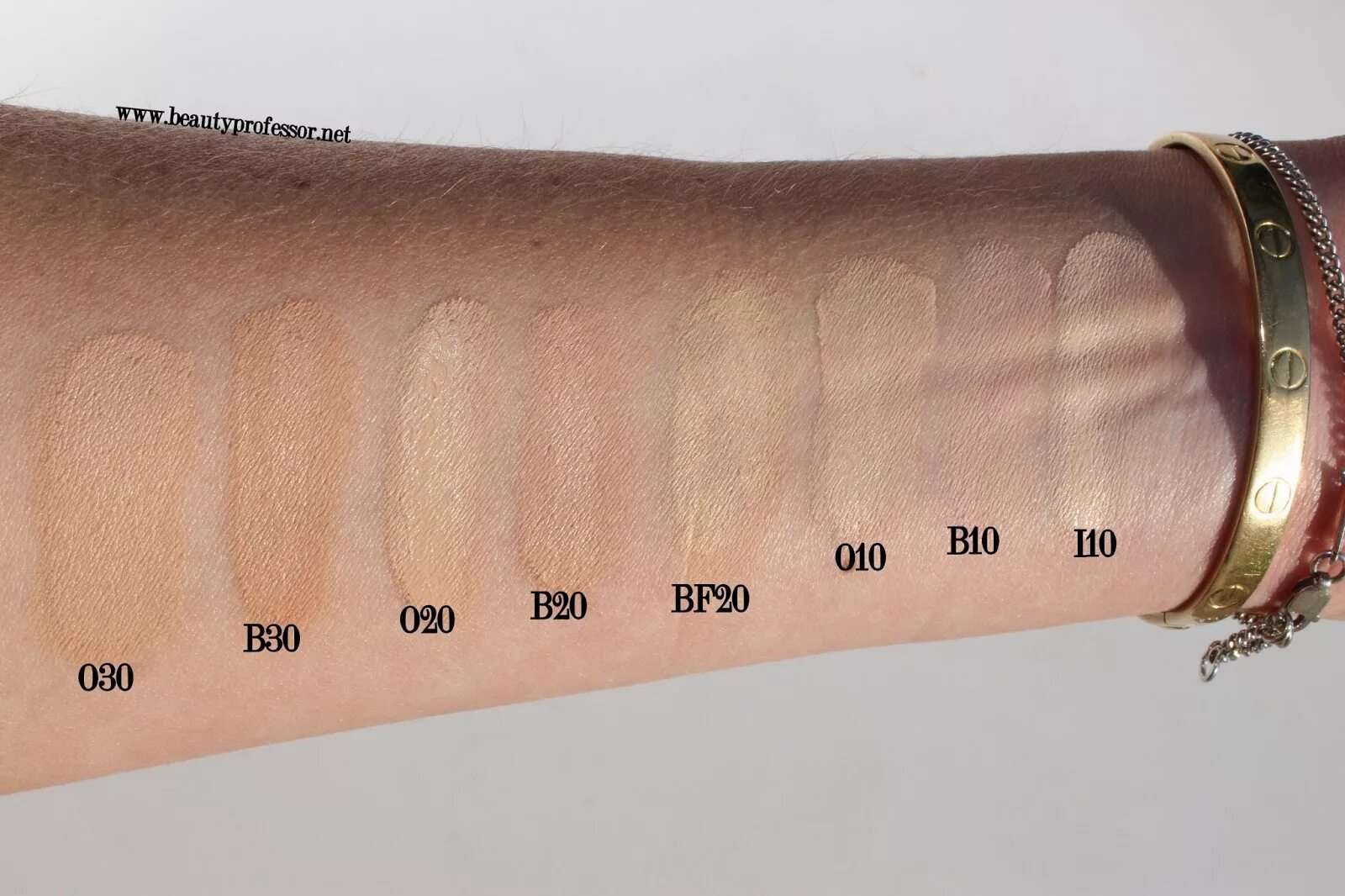 Guerlain тональный крем 04n. Cle de peau radiant cushion foundation o 20 o 30 оттенки. Guerlain lingerie de peau тональный крем. ланком тент миракл тональный крем оттенки. тональный крем de.