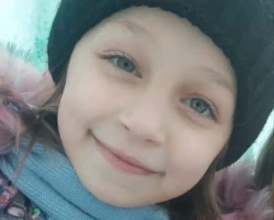 Что известно про девочку. Настя муравьева тюмень виталий бережной. Что известно про девочку. Что известно про девочку. Маньяк в рыбинске 2020 убил двух девочек.