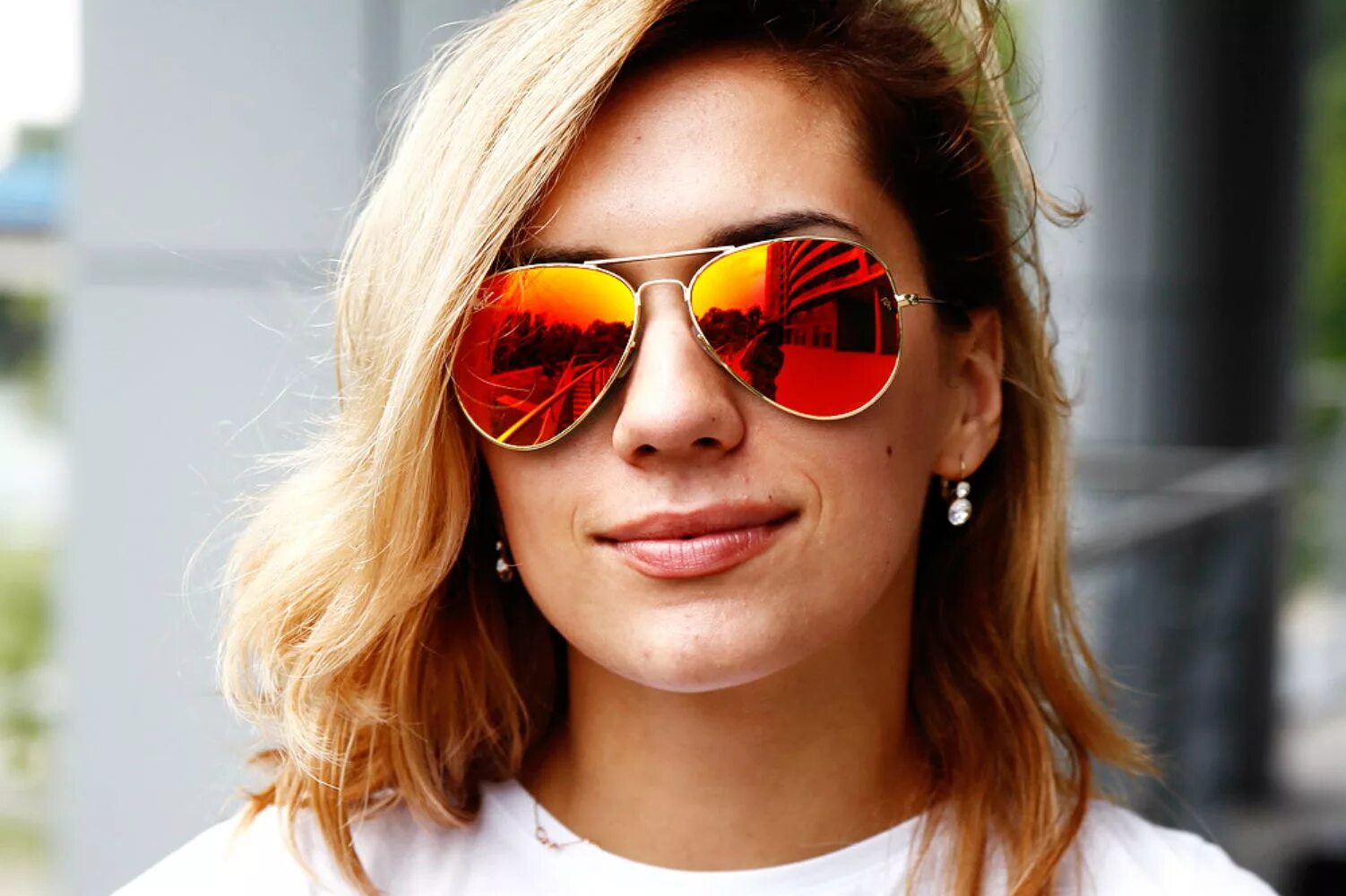 Фотка очков. Даяна Фанзиева. Очки ray ban женские Авиаторы. Солнцезащитные очки ray ban 2021. Очки мода 2022.