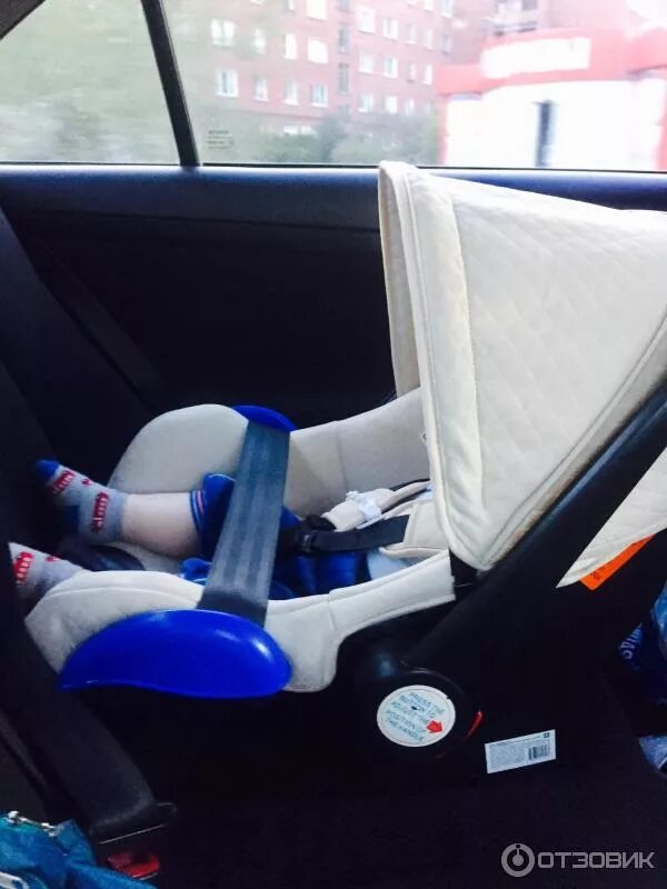 Установка автокресла leader kids. Автолюлька leader Kids Roomer II. Leader Kids lb-320. Автолюлька leader Kids Roomer II С ребенком. Автолюлька Kids leader voaij Print.