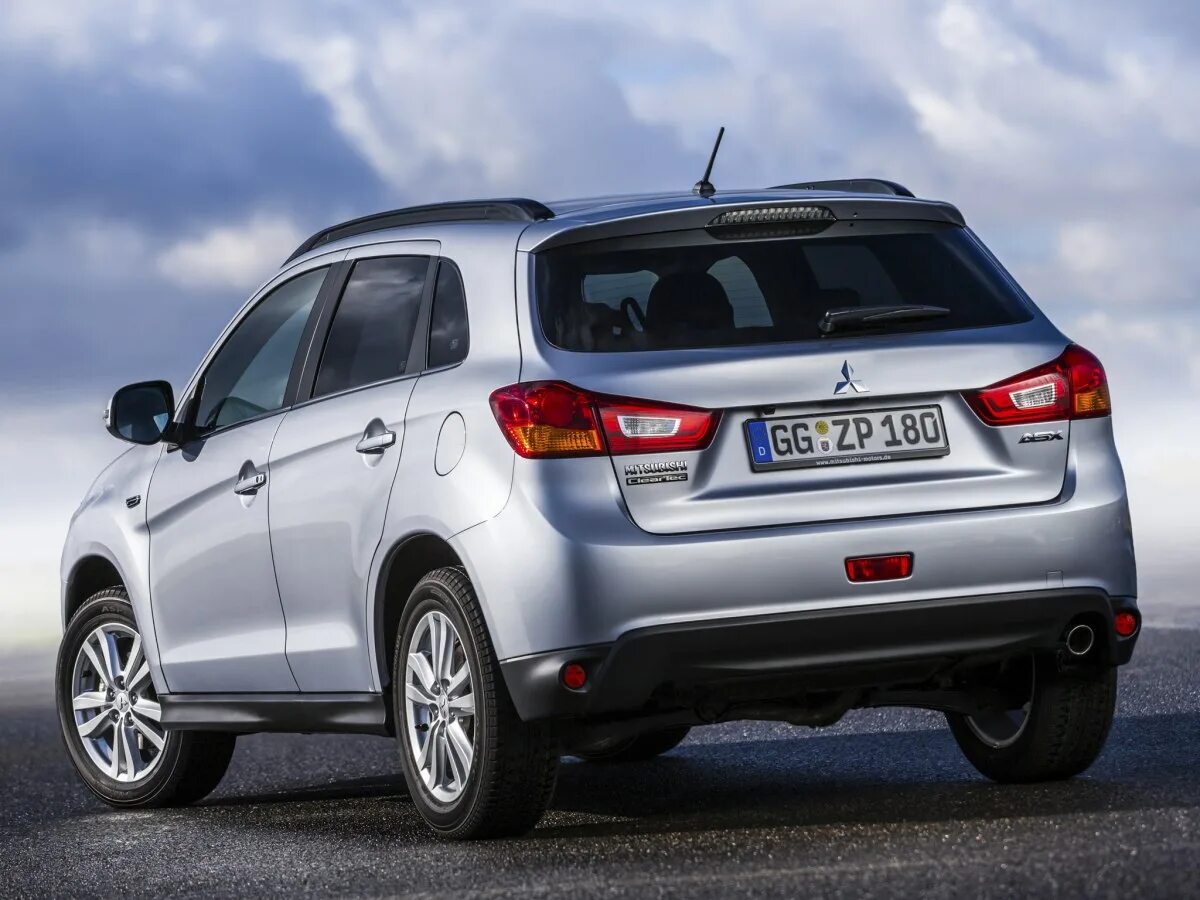 Mitsubishi asx. Mitsubishi ASX 2013. Митсубиси АСХ 2012. Мицубиси кроссовер АСХ. Mitsubishi ESR.