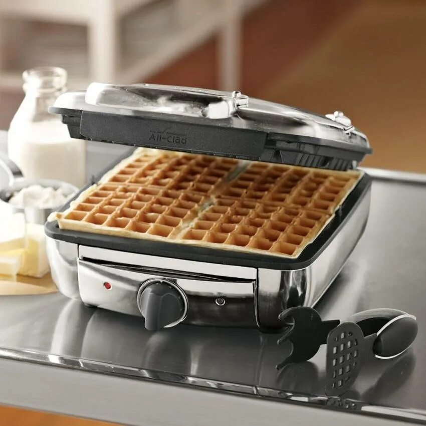 Вафельница русская. Вафельница Тефаль для венских вафель. Waffle maker вафельница. Вафельница для бельгийских вафель Тефаль. Вафельница Breville vst072.