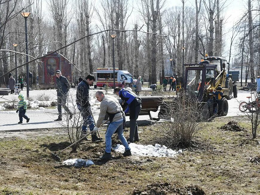 Какие новости сегодня в городе. 16.04.2022 Общегородской субботник Москва. Субботник 2022 Казань. Уборка города. Общегородской субботник 2023.