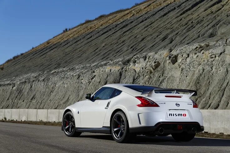 Consumer reports nissan 370z reliability