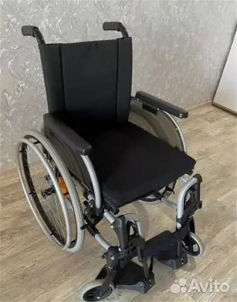 Продам инвалидную коляску новую. Продам инвалидную коляску новую