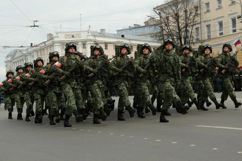 Нижний новгород какой военный. РХБЗ Хабаровск парад Победы. Войска РХБЗ на параде. Нижний Новгород армия. Нижний Новгород часть армии.