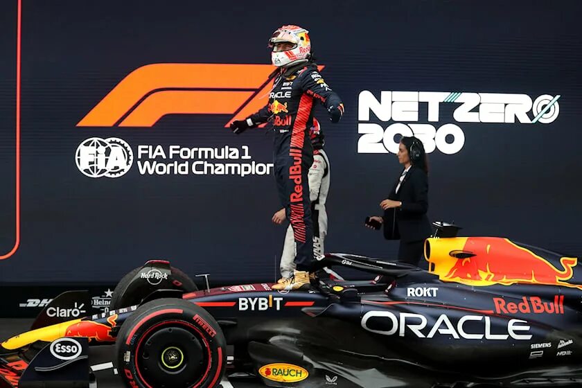 Гран при испании 2025. F1 red bull 2025. макс ферстаппен 2025. формула 1 мерседес. гоночная форма.