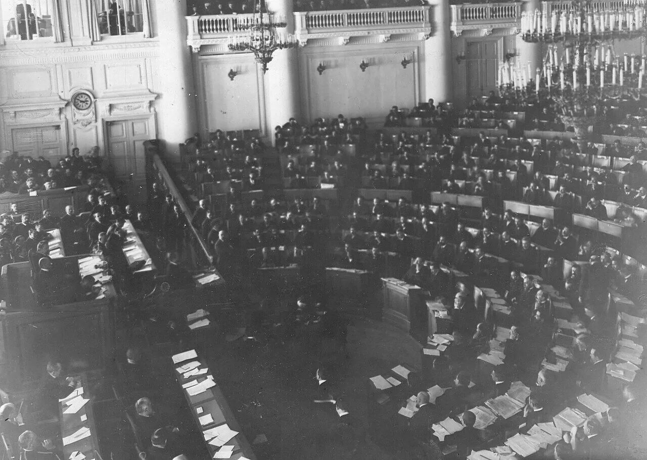Дума при николае 2. Государственная дума российской империи 1906. зал заседаний государственной думы российской империи. зал таврического дворца дума 1916. таврический дворец государственная дума.