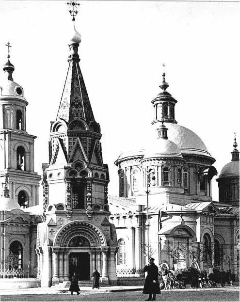 Страстной монастырь на пушкинской площади. Церковь василия на тверской. Церковь на земляном валу в москве. Церковь благовещения на тверской. Храм василия великого в тверской ямской слободе.
