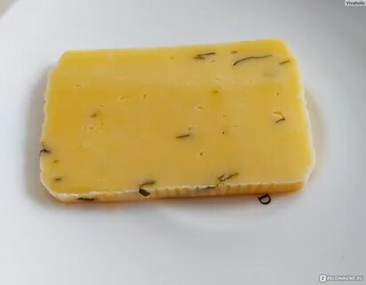 Почему пахнет сыр