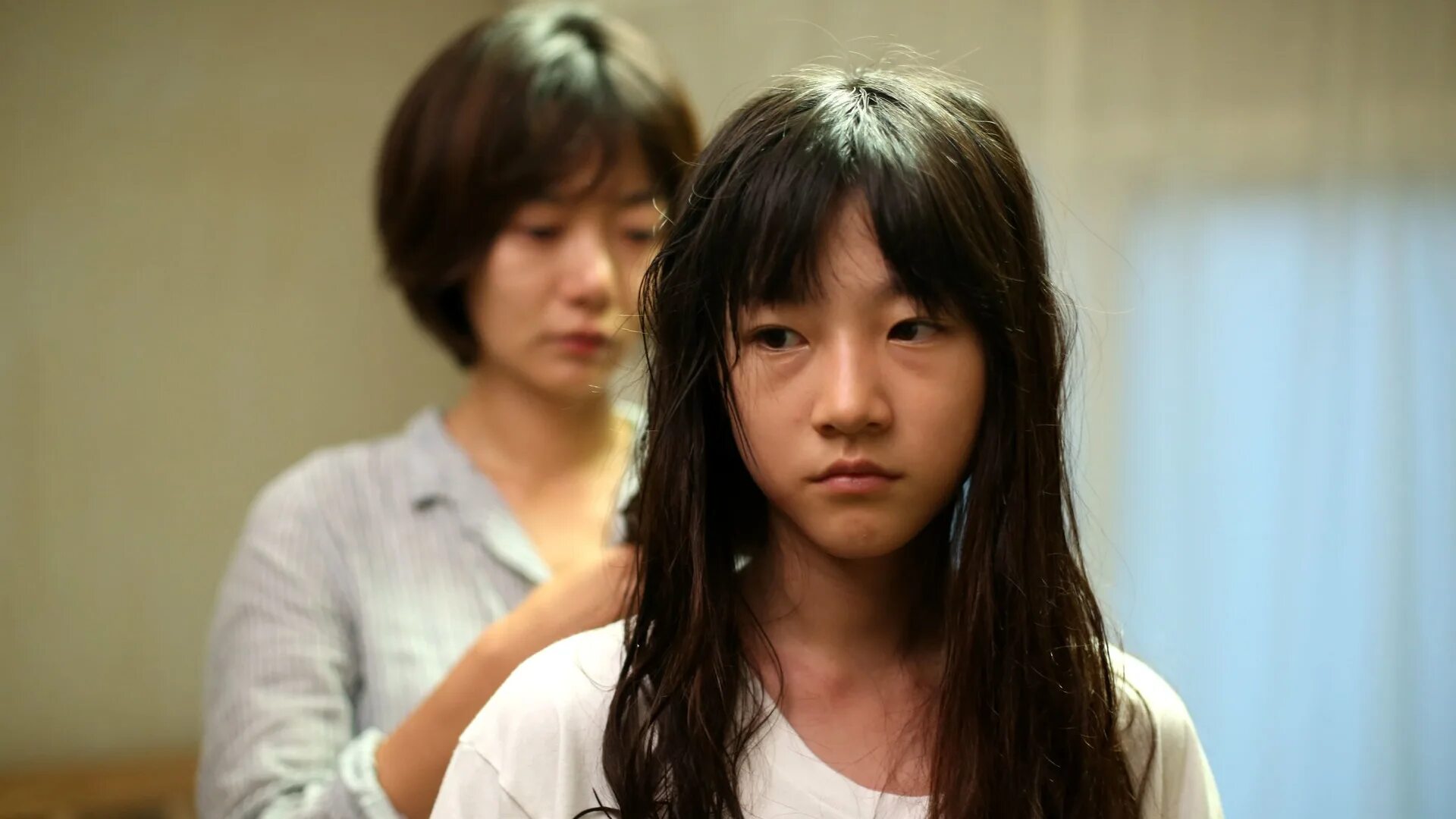 Дорама justice high. Корейский фильм про девушку. Корейский сериал школа 2015. То-хи (2014, джули чон). Издевательства в корейских школах.