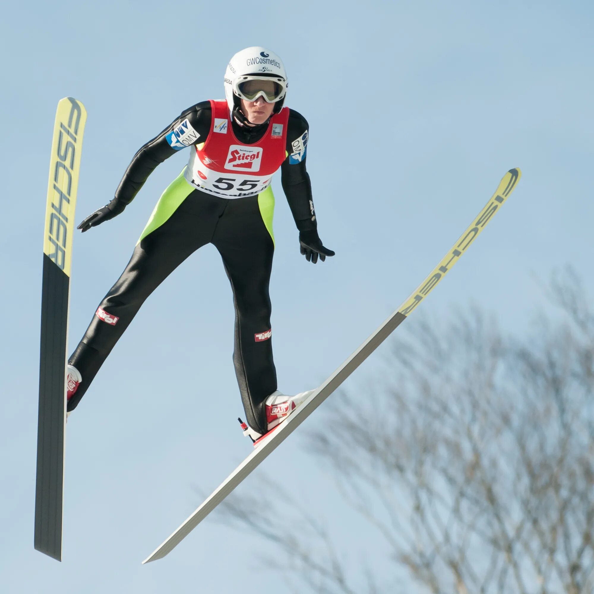 Прыжки с трамплина. Прыжки с трамплина на лыжах. Skispringen. Костюм для прыжков с трамплина. Первые прыжки с трамплина на лыжах