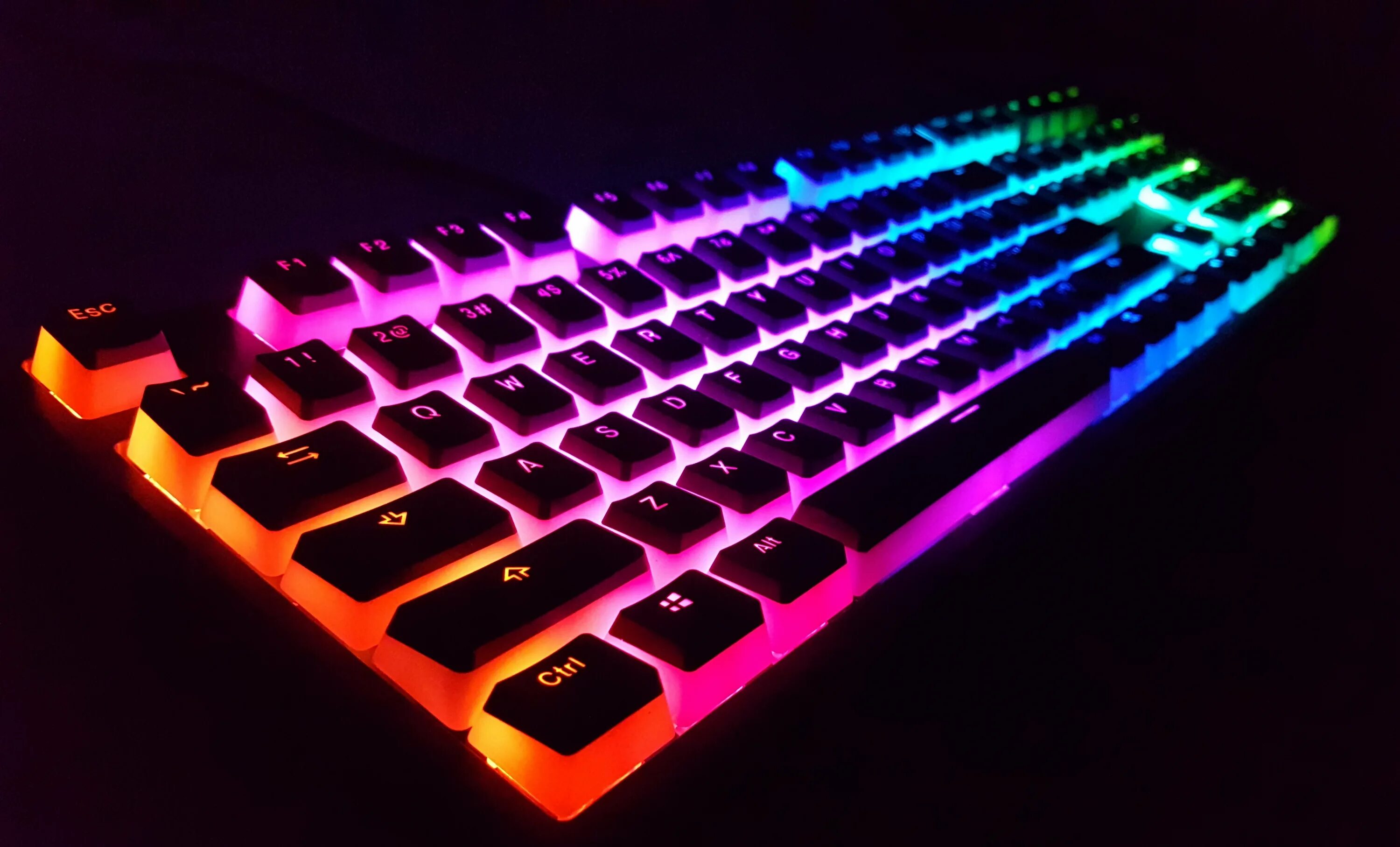 Steelseries Pudding keycaps. HYPERX PBT keycaps Pink. Механическая игровая клавиатура Steelseries Apex Pro TKL. R1 keycaps.