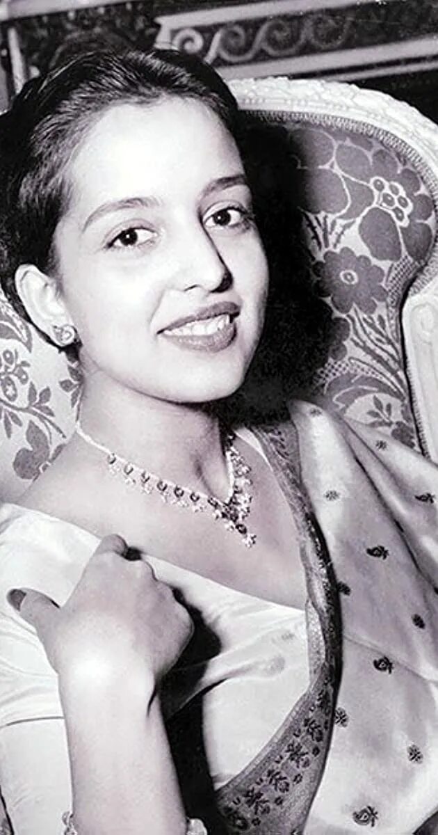 Лилу найда актриса индия. Leela naidu. Leela naidu. Лила найду актриса фото. Лила найду.