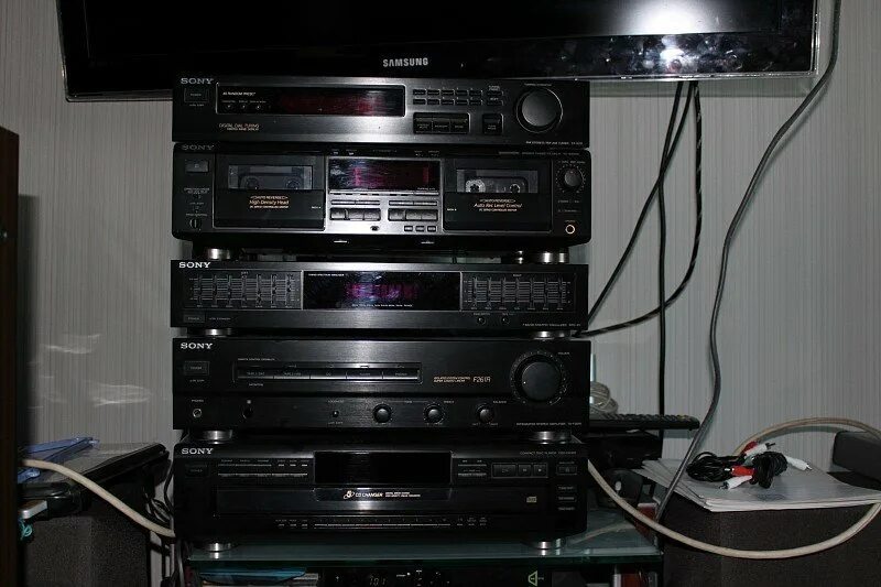 Музыкальный центр samsung max 4600 w. Panasonic rx 990. Pioneer j990. Sharp gf-990. Муз центры сони 90 годов.
