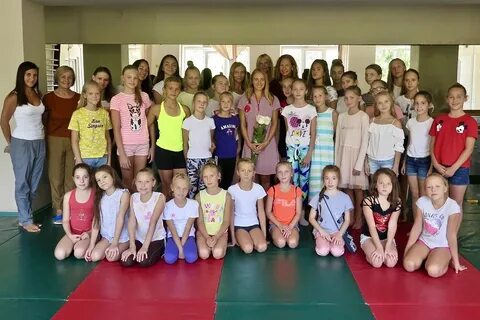 Спортивная школа 10 класс