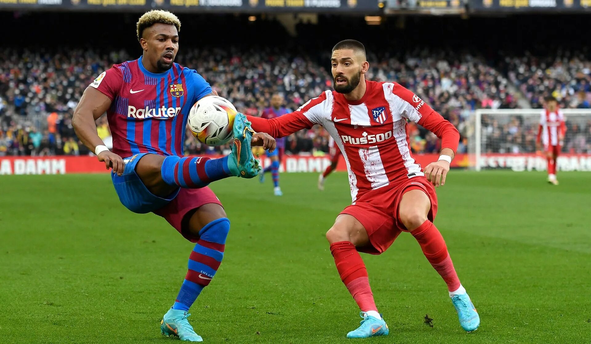 Траоре Барселона 2022. Adama Traore Барселона. Адама Траоре Барселона 2021. Адама Траоре 2012. Матч тв атлетико мадрид барселона