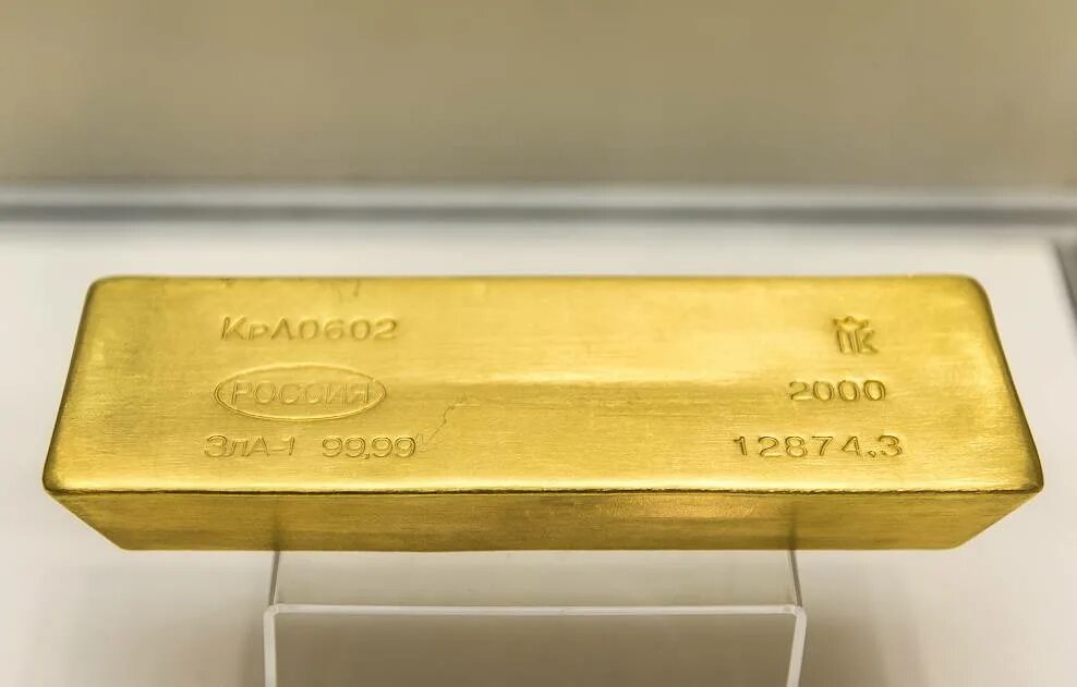 Вес слитка золота 999 пробы стандарт. Вес большого слитка золота 999 пробы. Слиток золота 10 грамм. 1 Слиток золота вес.
