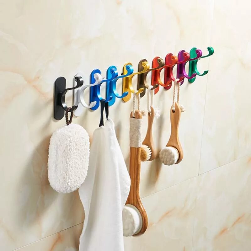 Крючки для полотенца настенные. Крючки для полотенец. Крючки для ванной. Вешалка для полотенец в ванную. Настенные крючки для полотенец.