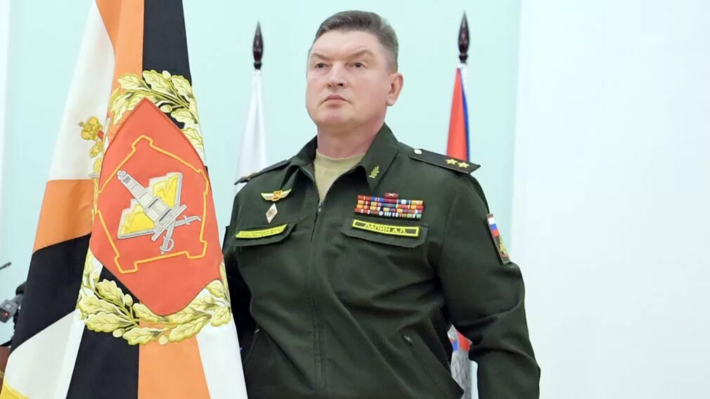 Командующий войсками московского военного округа. Генерал Лапин ЦВО.