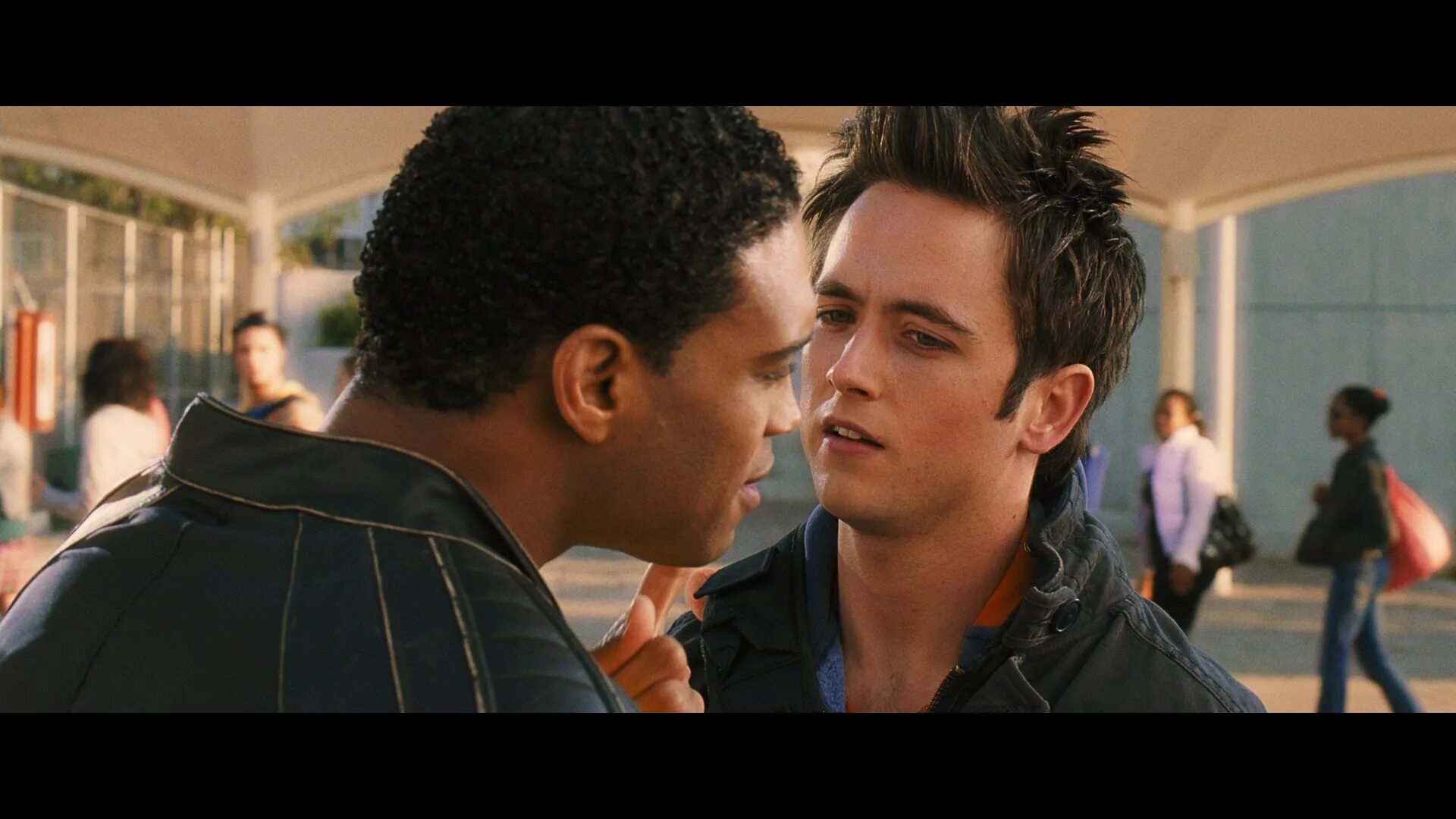 Джастин Чэтвин Драконий жемчуг. Justin in Dragonball: Evolution - Justin Chatwin image (8450. Wrong person