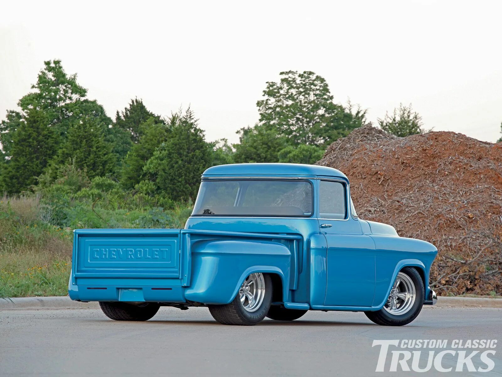 Hot pick up. Шевроле пикап 1956 ЗИЛ. 1956 Chevrolet Pickup. ГАЗ 52 пикап. Шеви 3100.