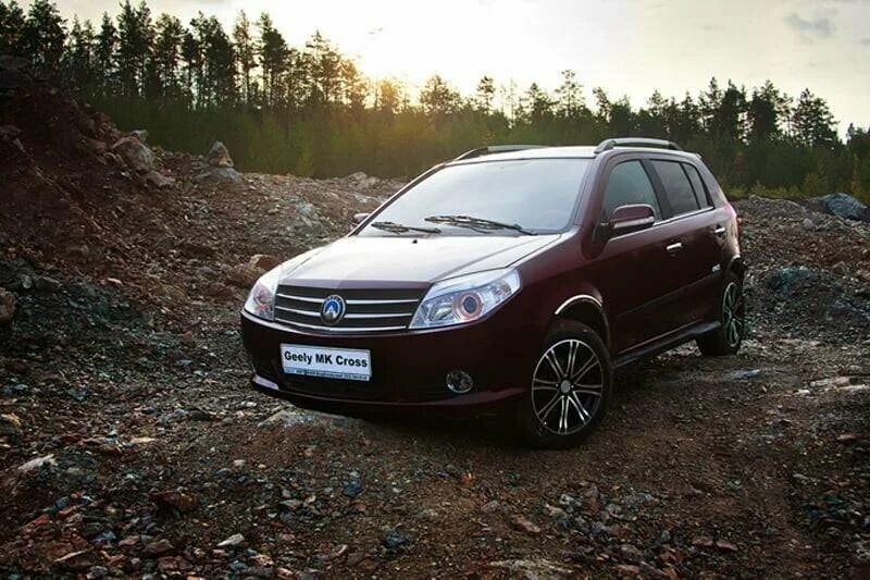 Geely mk cross 1. Geely mk cross. Geely mk cross. Geely mk cross хэтчбек. Geely mk cross 1.