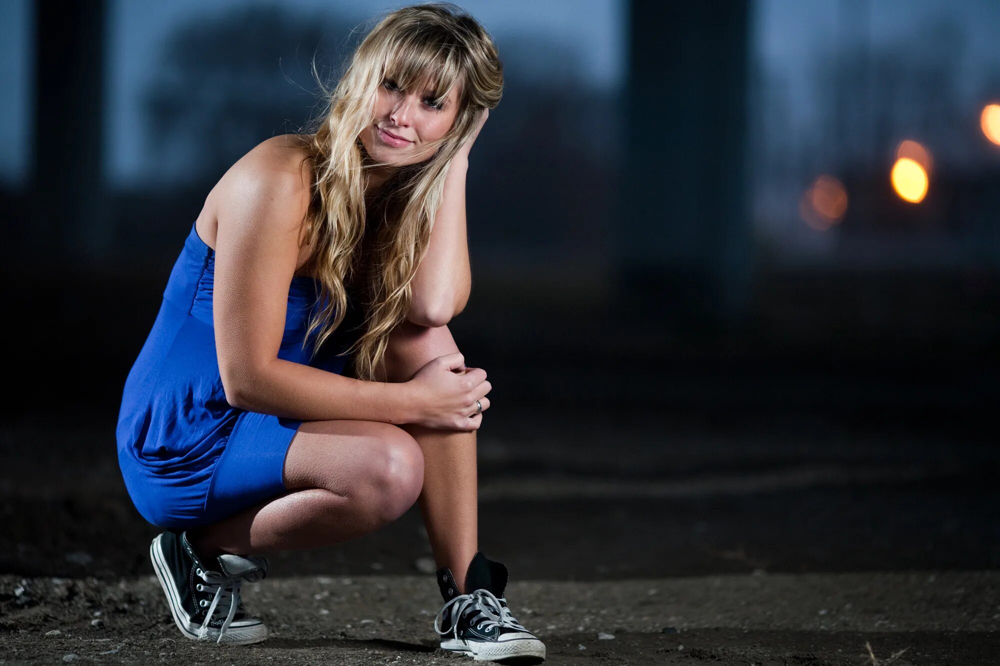 Irina sirina. девушки сидящие на корточках видео. таль алона максим. евгения диордийчук в красном платье. девушки сидящие на корточках видео.