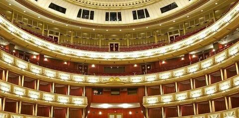 Opera play