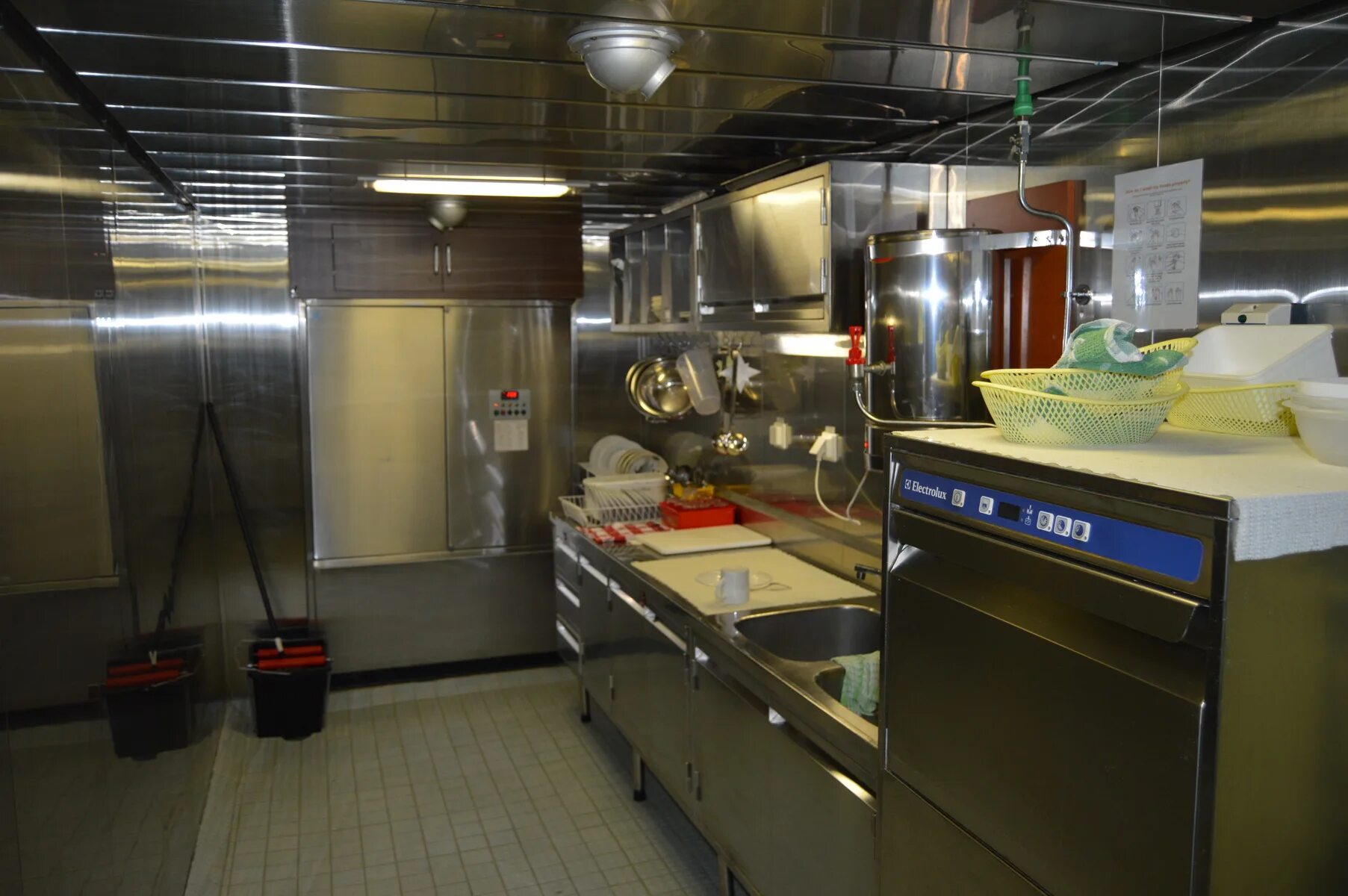 Камбуз вмф. Камбуз новые. Камбуз новые. Камбуз новые. Смеситель на камбуз.