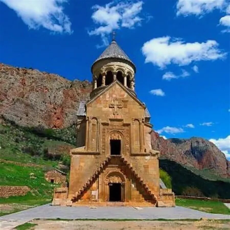 Туры и экскурсии с посещением церкви Нораванк из Еревана Bravo Armenia