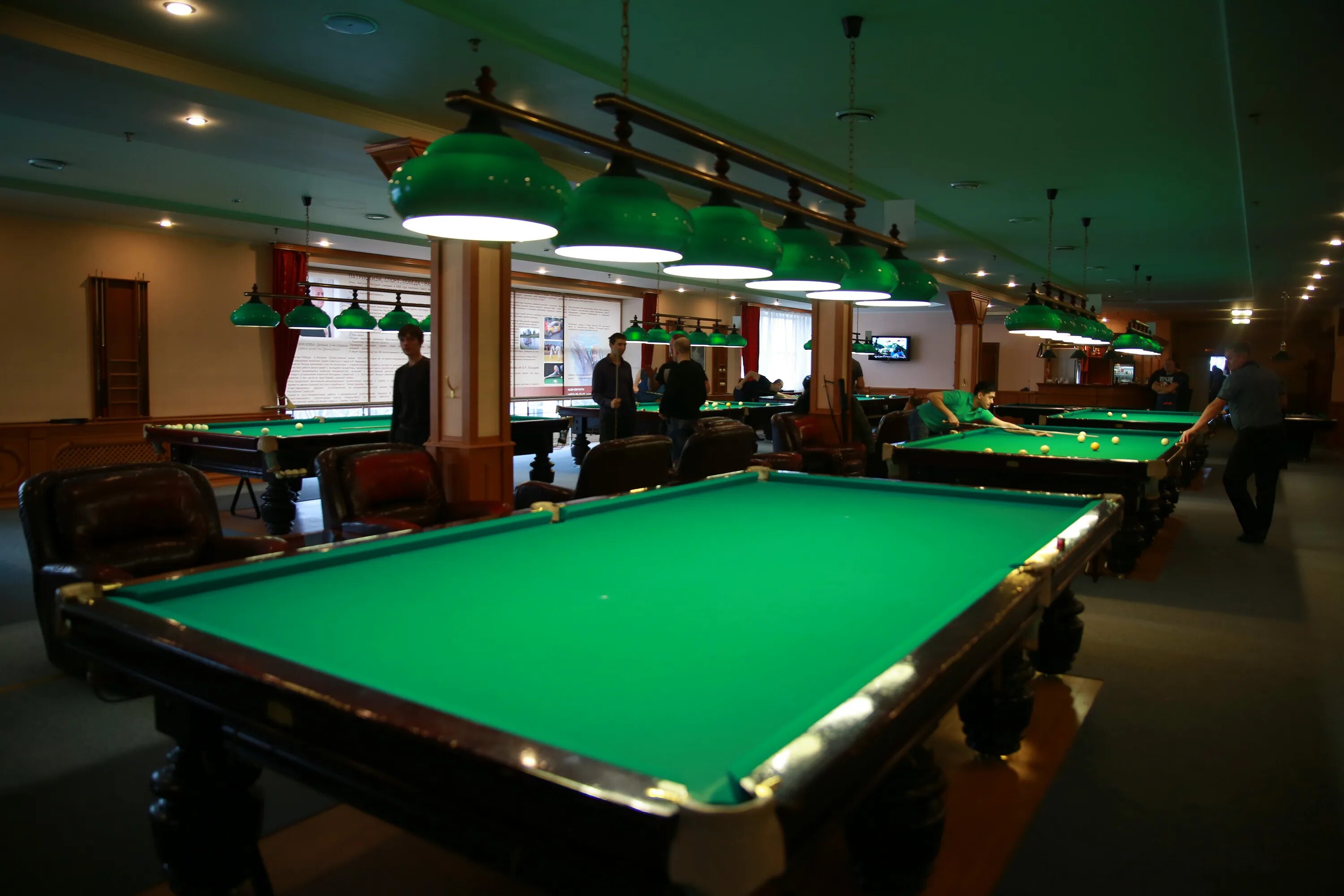 Бильярд королев. Ярославль биллиард. Чемпионки японии в биллиард. Бильярд королев. Бильярдный клуб легенда москва.