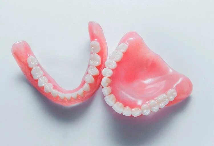 Протезирование полными съемными протезами. Нейлоновые полносъемные протезы. Протезирование полными съемными протезами. Протезирование полными съемными протезами. Полносъемный пластинчатый протез.