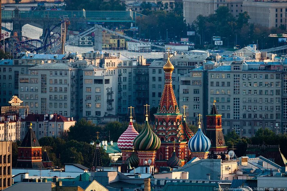 Ни москва. Москва вид с крыши. Московские крыши. Красивые крыши Москвы. Крыша Москвы Москва.