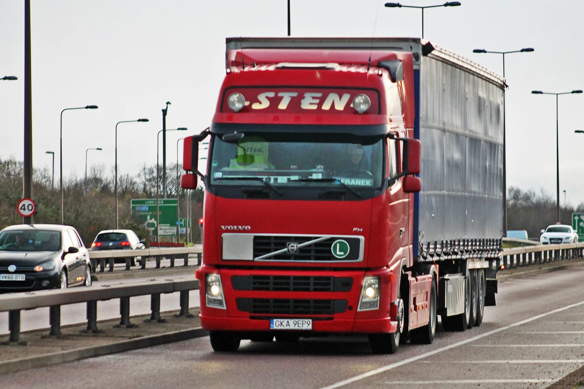 Польский грузовик. Вольво FH Польша. Volvo FH 2005. Польские фуры Вольво номер. В Польше Вольво тягач.