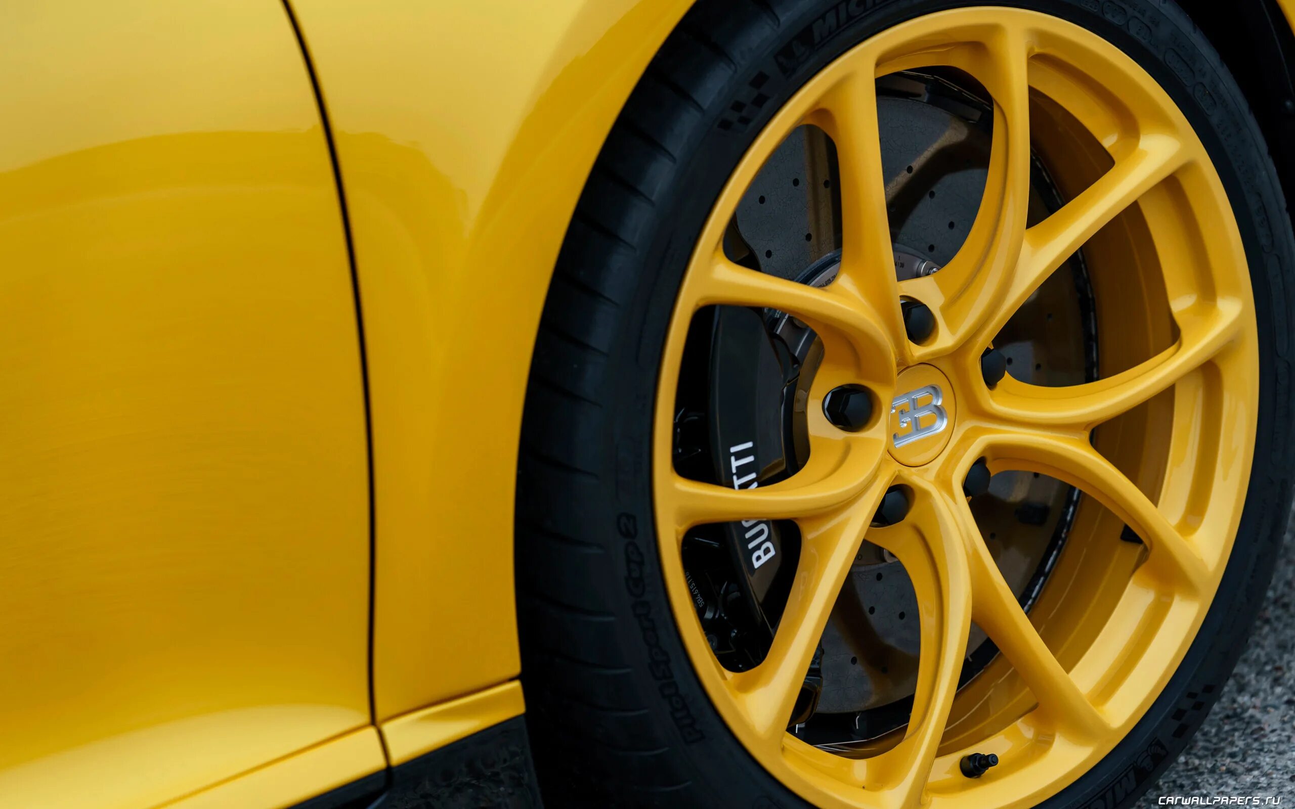 Желтые шины. Авто на желтой резине. Кислотно зеленые диски. Sailing thick yellow rubber. Резина желтого цвета.
