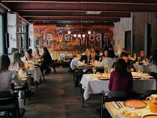 La veranda анапа. Ла веранда брянск кафе. Ля веранда. Отель doubletree by hilton moscow - marina. Ла веранда анапа.