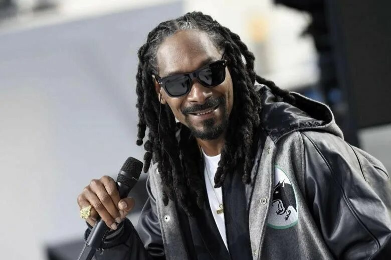 Сколько лет snoop. Snoop dogg. snoopy dog. рэпер снуп дог. снуп дог фото.