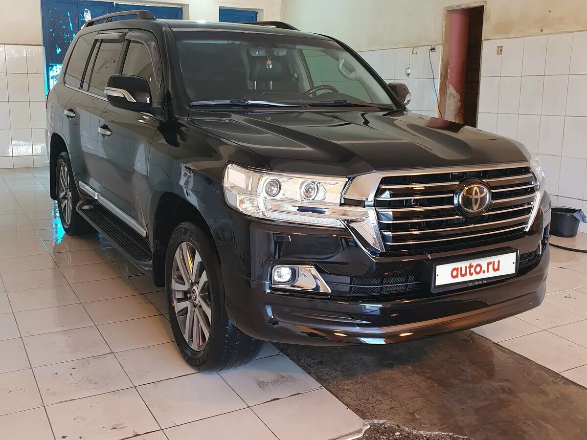 двухсотка. тойота ленд крузер 2,7 2007. мерседес двухсотка джип. Toyota land cruiser 300 executive black 2021. двухсотка.