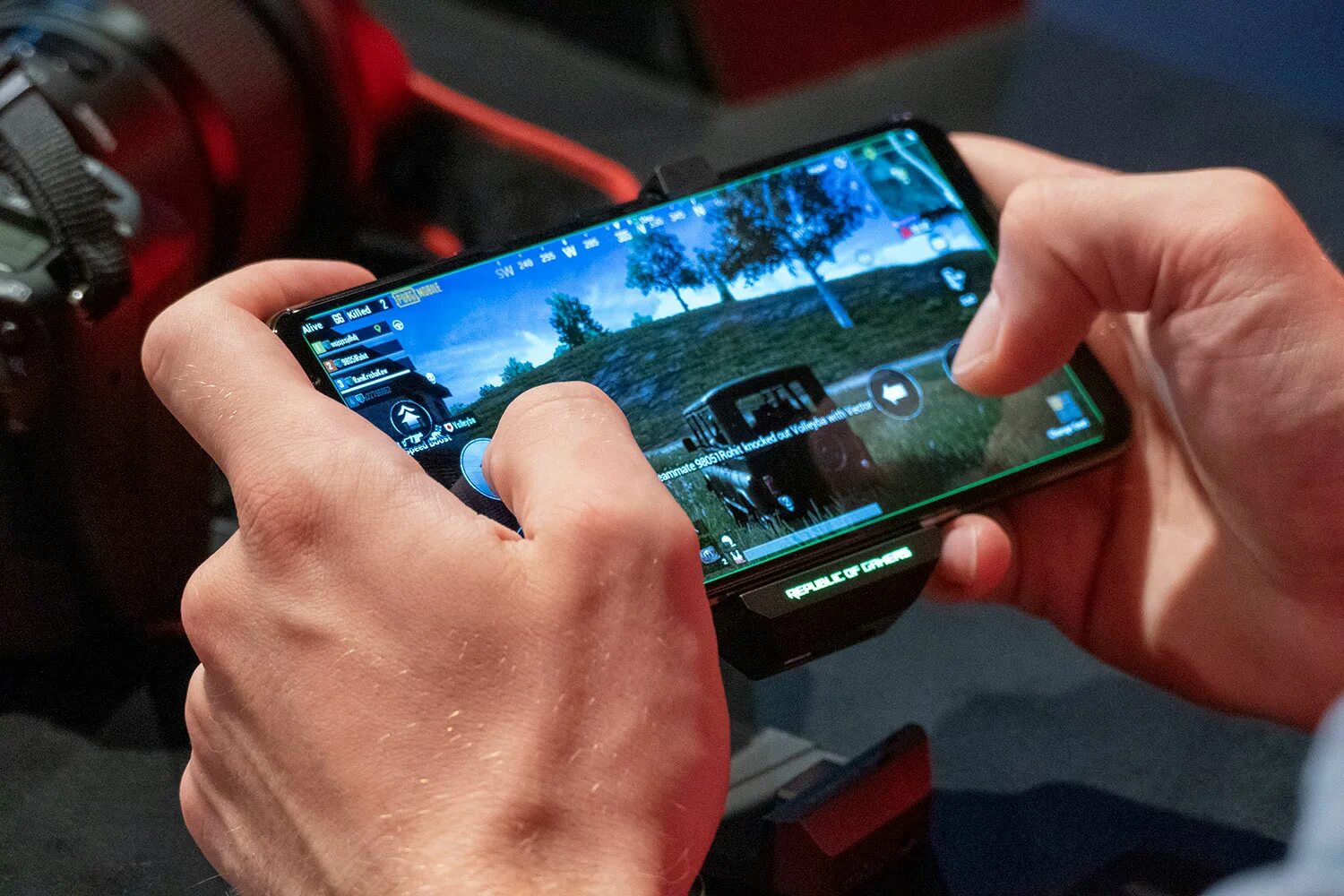 Сильный телефона андроид. ASUS телефон игровой 2022. Игры на смартфон. Игровые смартфоны 2022 года. Самый игровой смартфон.