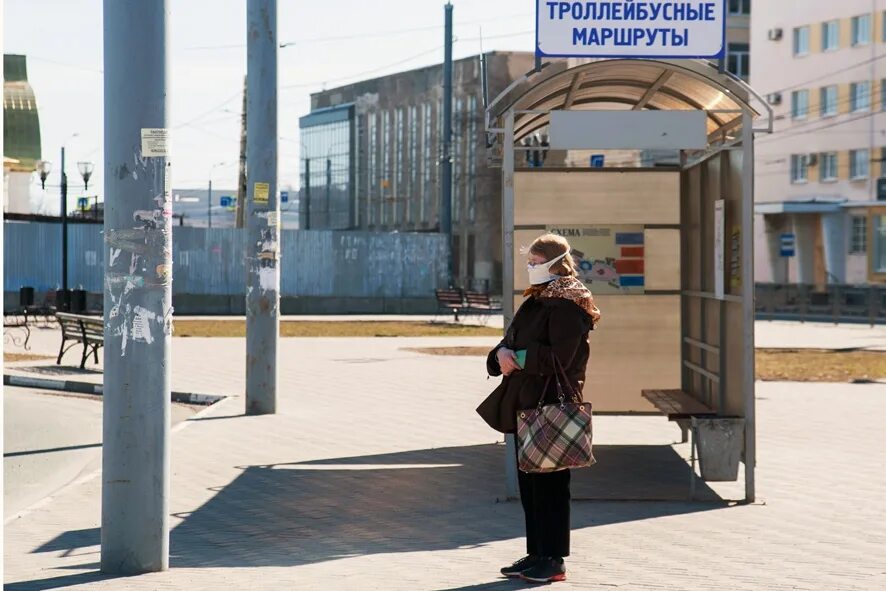 Сколько живет в иваново. Иваново люди на улицах. Ивановская человек. Красивые люди Иваново. Самое многолюдное место микрорайона Иваново.