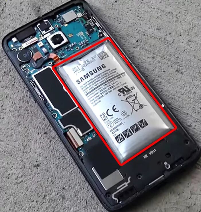 Battery problem. Samsung s8 Battery. Батарея Samsung s8. Батарейка Galaxy s8. Samsung Galaxy s8 батарея.
