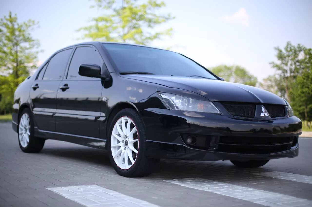 Митсубиси Лансер 9. Mitsubishi Lancer 9 2.0. Lancer Mitsubishi Lancer 9. Mitsubishi Lancer 9 2006.