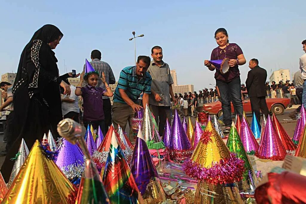 Праздник Шам-Эль-Насим,. Шам-Эль-Насим Египет. Праздники Египта. Традиции Египта. Праздники в египте 2024