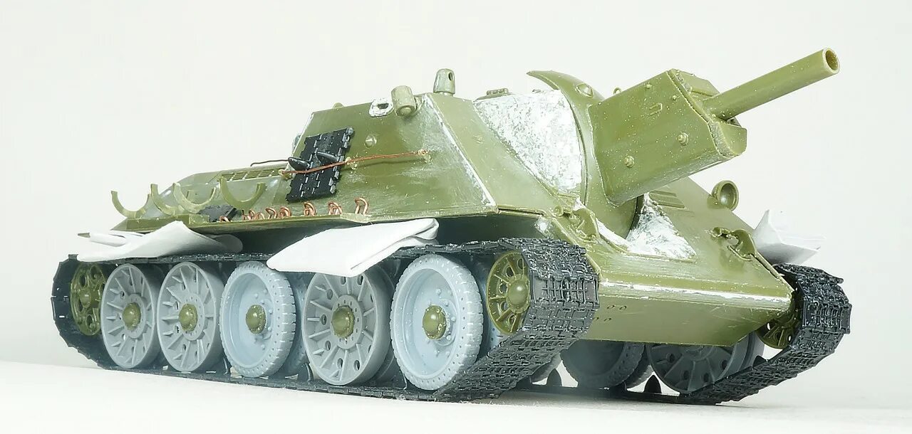 Су 122 1956. Модель Су -122 Тамия. Су-122 Тамия 1/35. STUG su122(r). Су 122 сверхплановая.