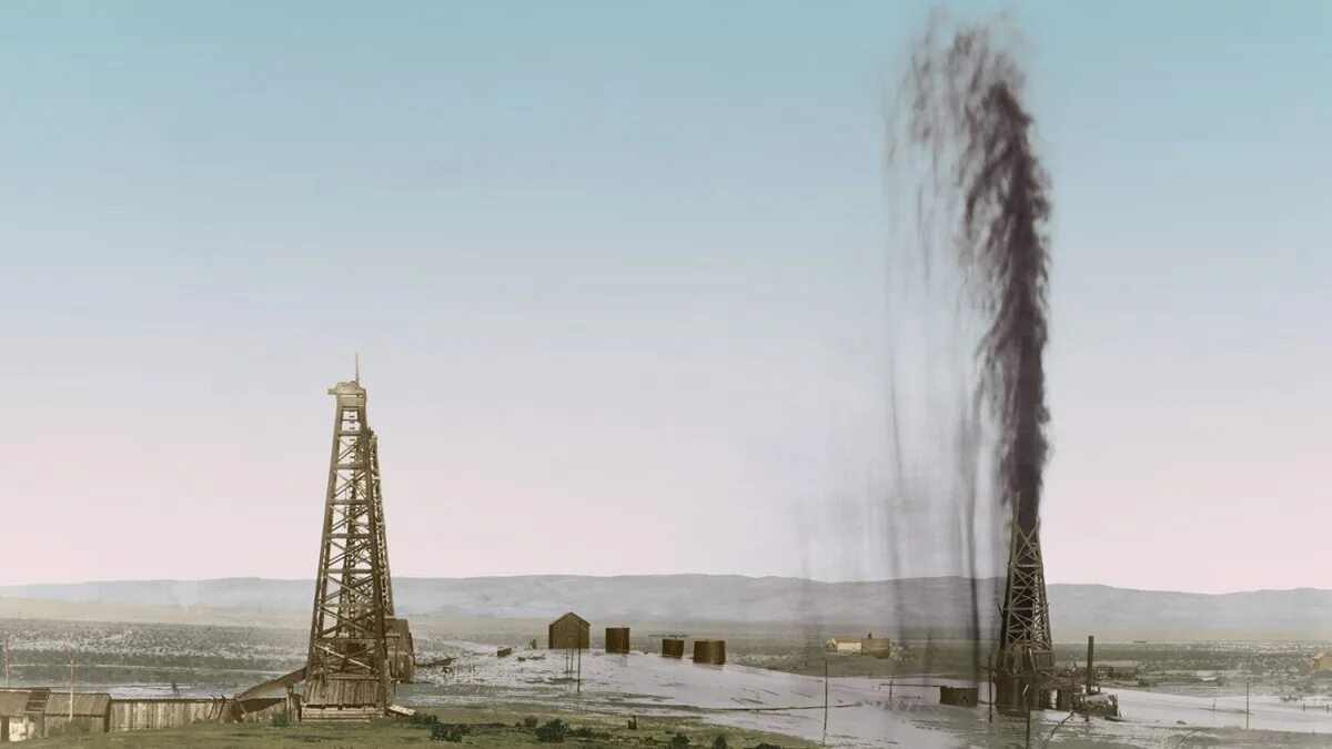 Открытый фонтан скважины. Артезианское фонтанирование нефти. фонтанирование нефтяной скважины. фонтан нефти ишимбаево. фонтанный метод добычи нефти.