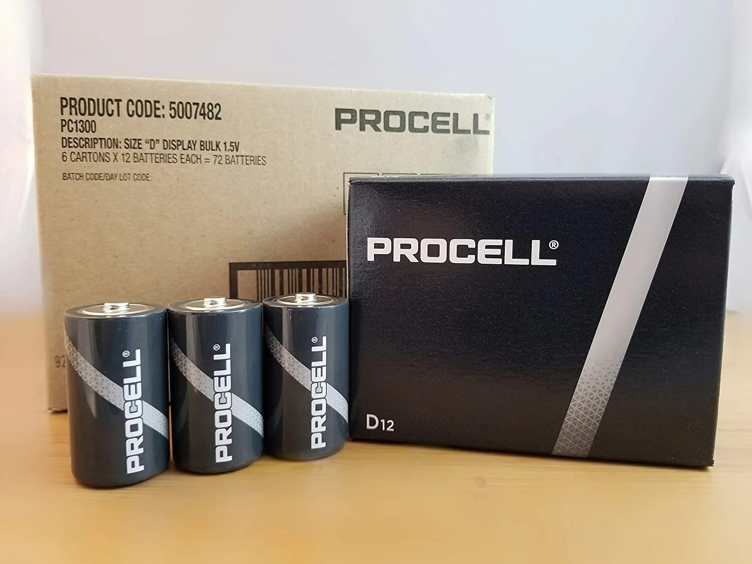 D batteries. Pc1300 Duracell. Duracell Procell. Procell батарейки. Батарейки Duracell d коробка.