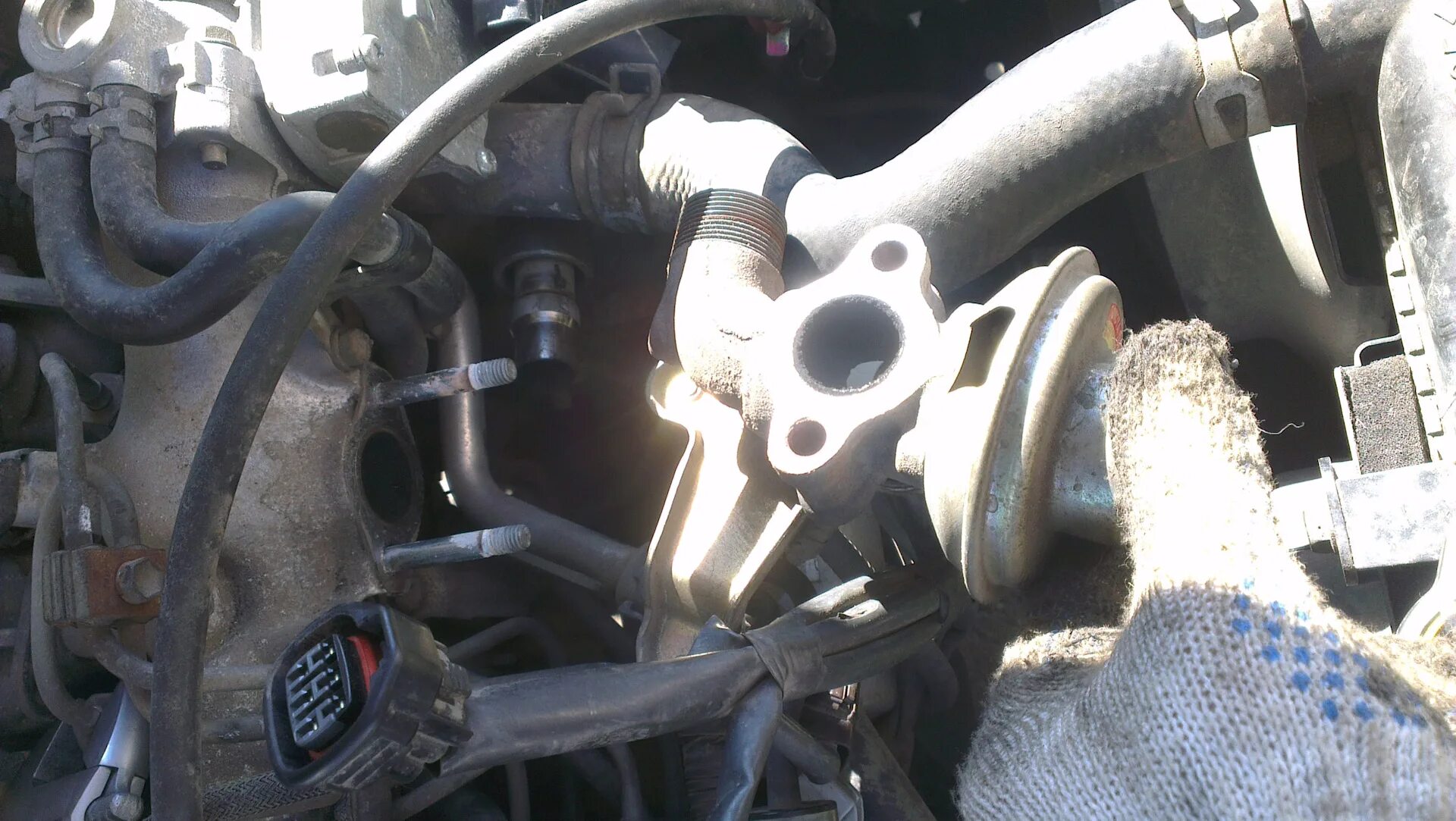 Где расположен егр. 3s-fe egr клапан фильтр. клапан egr toyota 4a. клапан egr toyota hilux. клапан егр тойота 4 s.