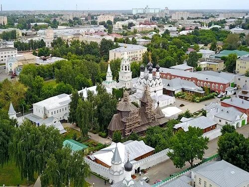 Муром население численность. Свято-Троицкий женский монастырь в Муроме. Свято Троицкий монастырь Муром вид сверху. Троицкая площадь Муром. Город Муром Владимирская область.